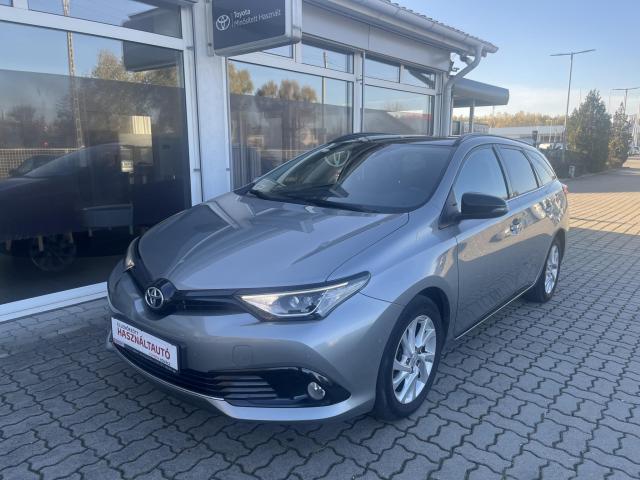 AURIS Touring Sports 1.6 Selection