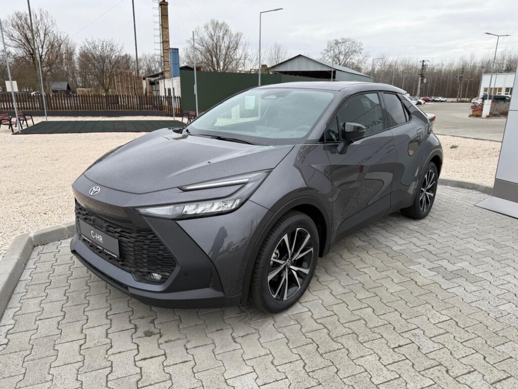 C-HR 2.0 Hybrid Style e-CVT Készletről azonnal vihető!