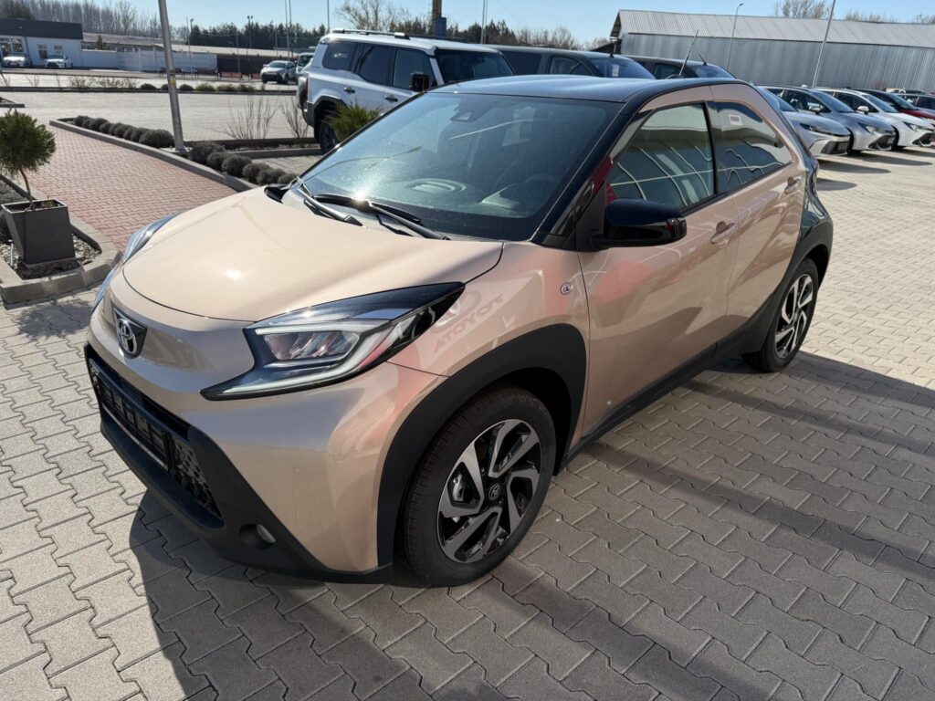 AYGO X 1.0 VVT-i Style Tech Vision Készletről azonnal vihető!