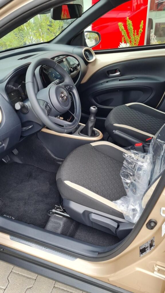 AYGO X 1.0 VVT-i Style Készpénzes vásárlásra vonatkozik. Készletről azonnal vihető