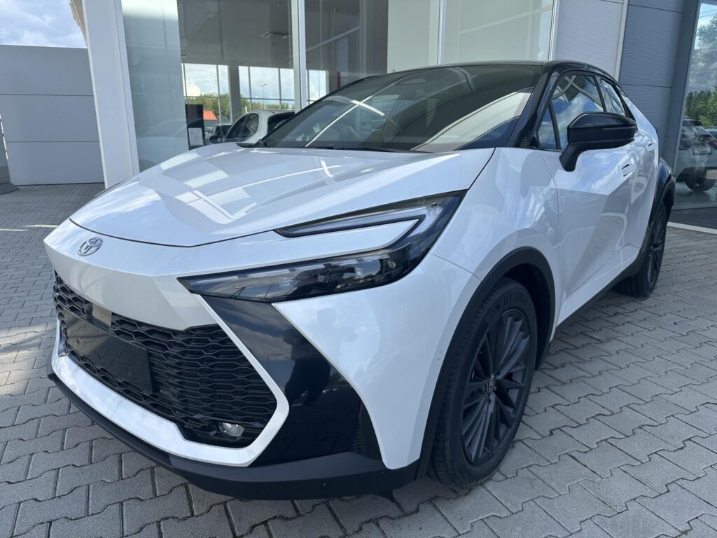 C-HR 2.0 Hybrid Tokyo Edition e-CVT készletről vihető
