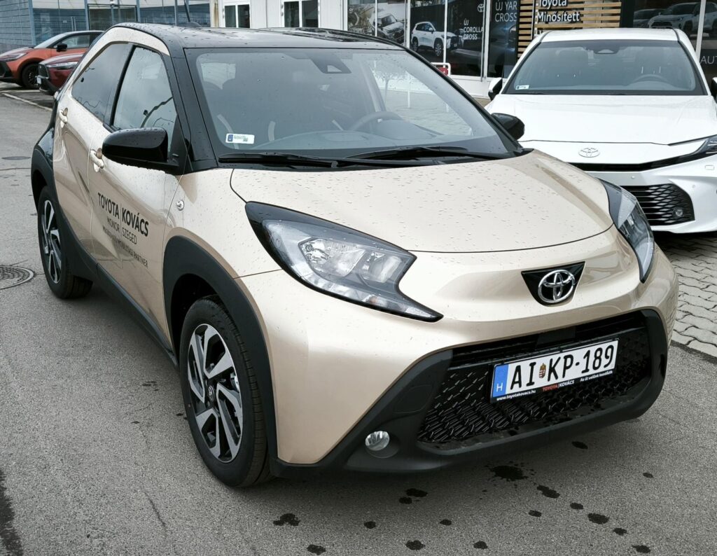 AYGO X 1.0 VVT-i Style