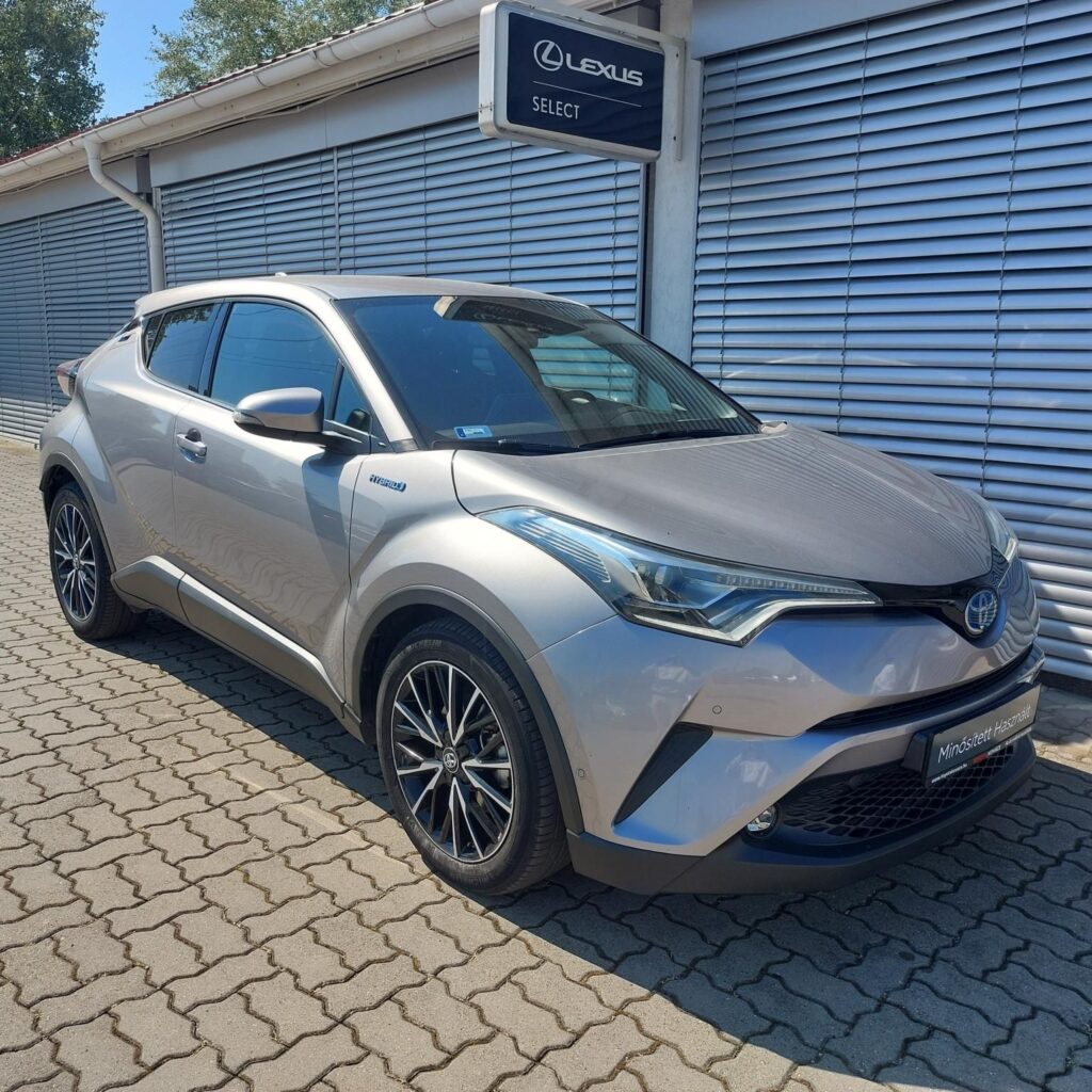 C-HR 1.8 Hybrid Executive LED e-CVT Magyarországi Vezetett szk