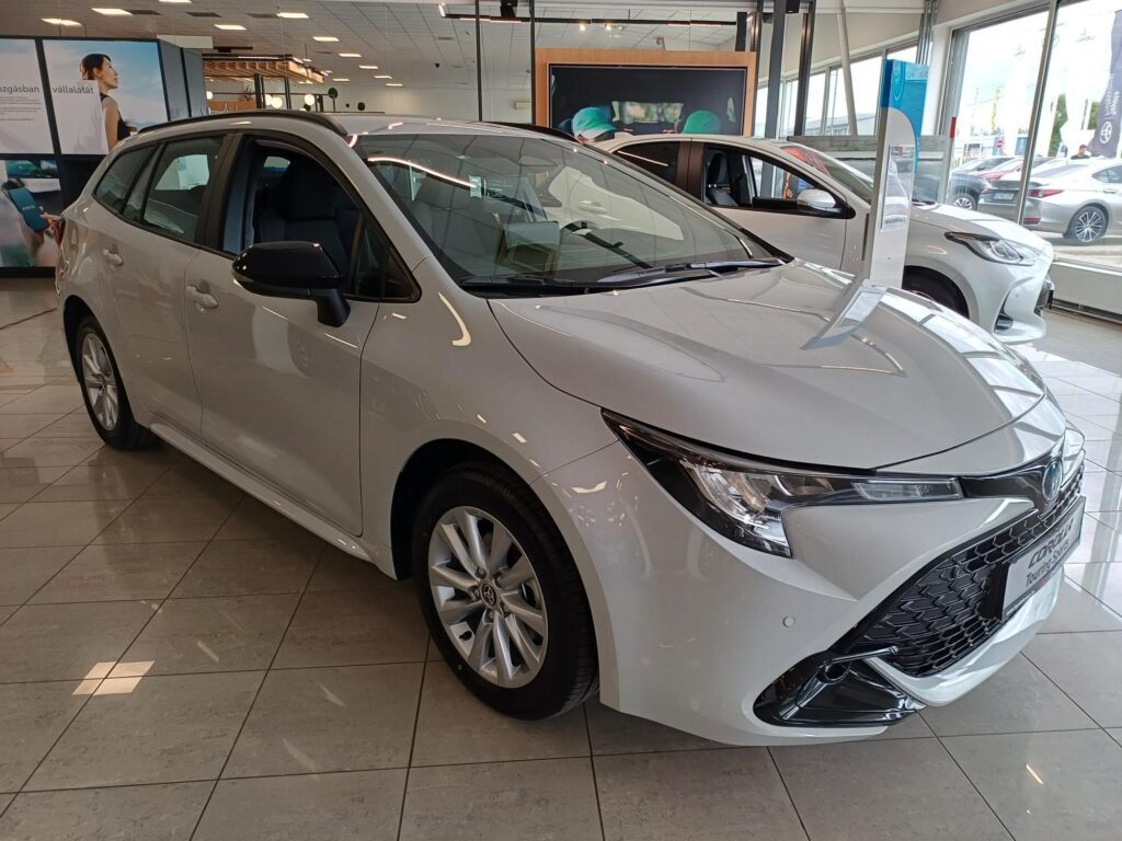COROLLA Touring Sports 1.8 Hybrid Comfort Tech e-CVT