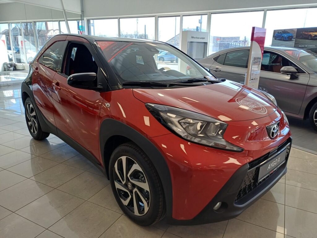 AYGO X 1.0 VVT-i Style Rendelhető