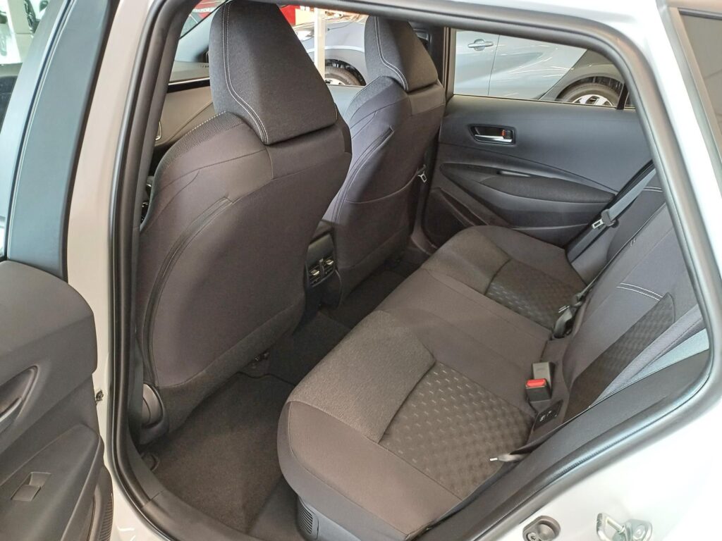 COROLLA Touring Sports 1.8 Hybrid Comfort Tech e-CVT