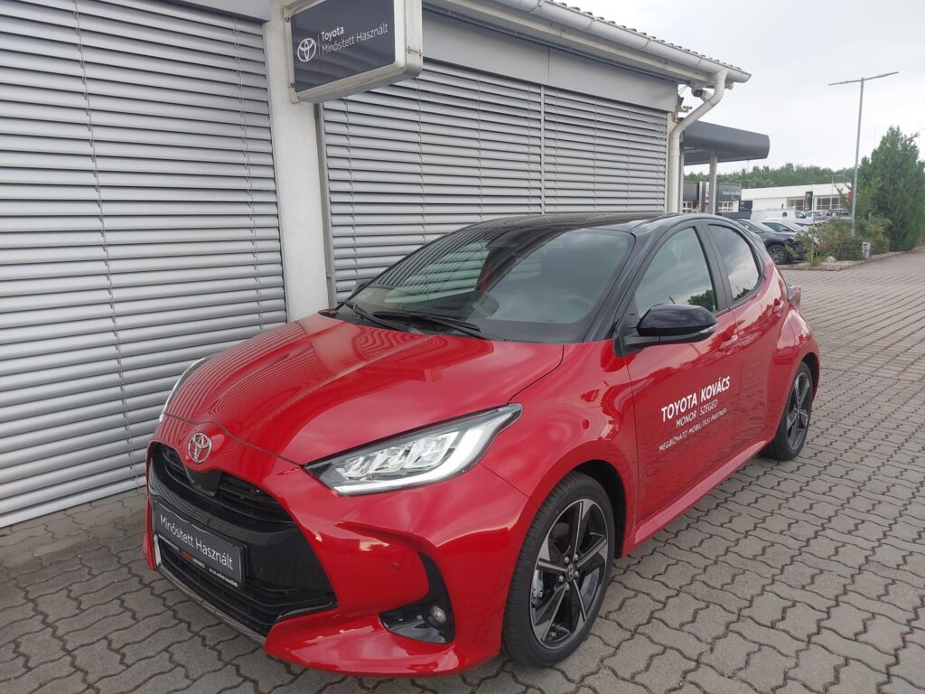 YARIS 1.5 VVT-i Executive VIP CVT Executive VIP bitone