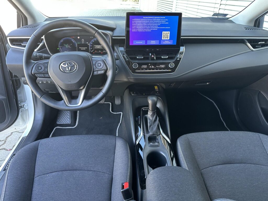 COROLLA 1.8 Hybrid Comfort Style Tech e-CVT