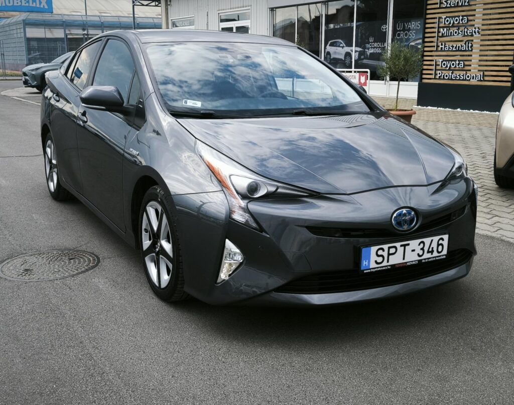 PRIUS 1.8 HSD Executive Leather (Automata) + JBL hangrendszer