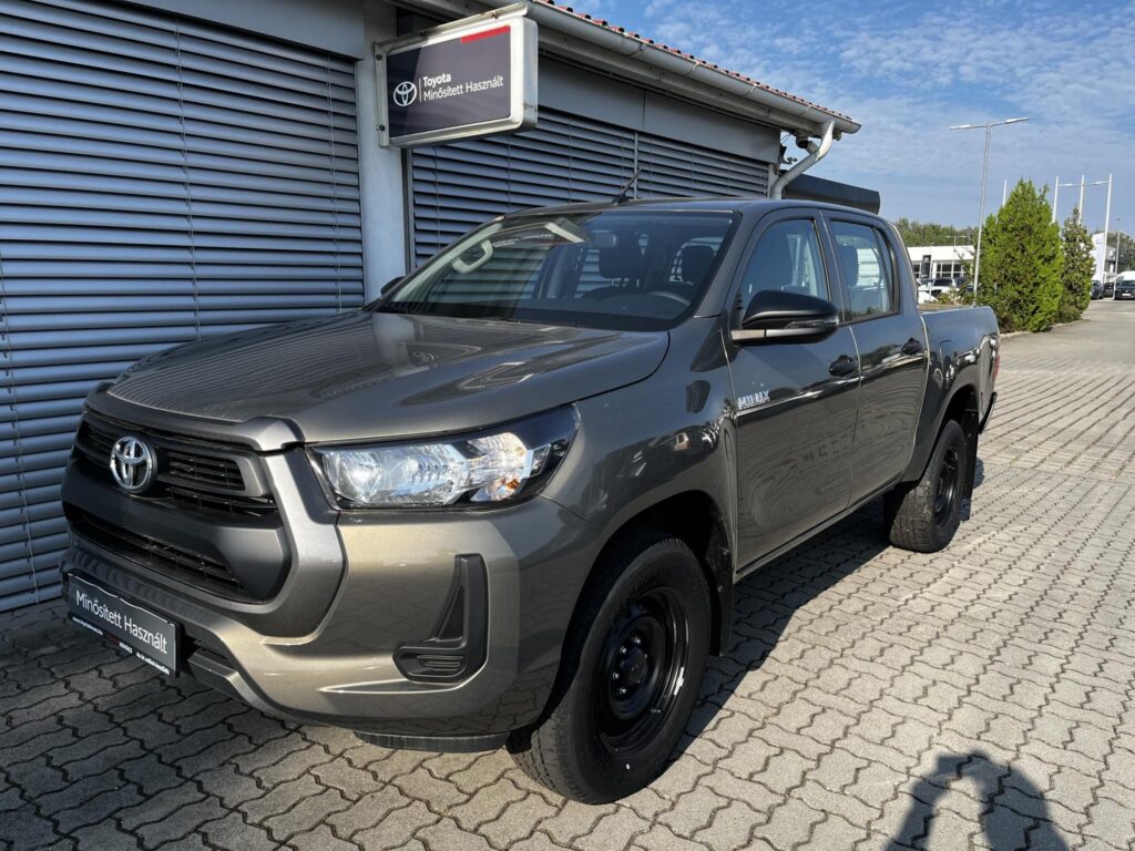 HI LUX Hilux 2.4 D-4D 4×4 Double Live ÁFÁS Téli szereltkerékkel