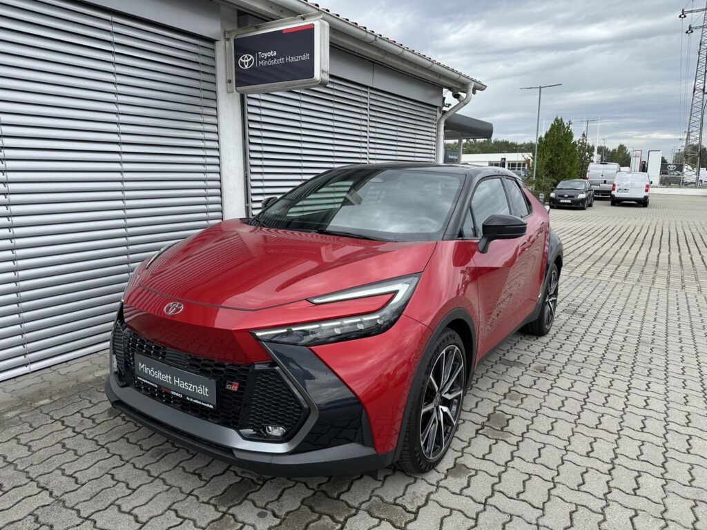 C-HR 2.0 Hybrid GR Sport Tech Premier Edition AWD e-CVT