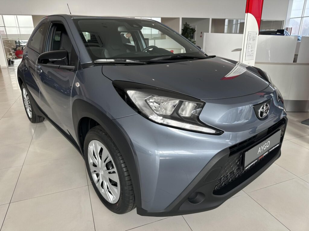 AYGO X 1.0 VVT-i Comfort