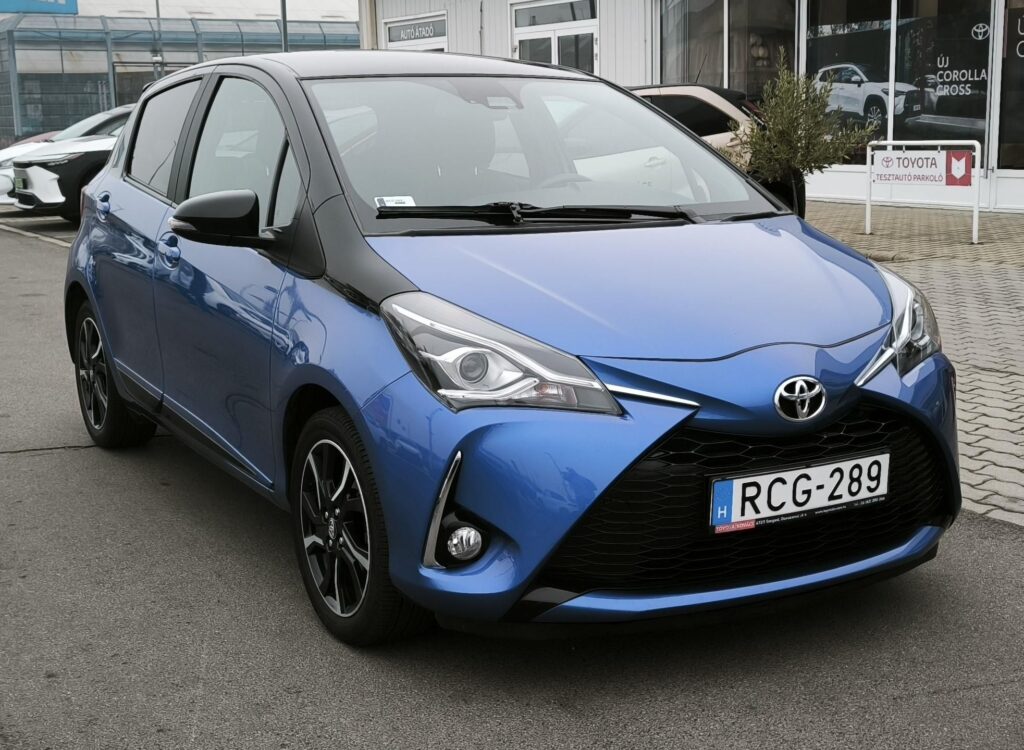 YARIS 1.5 Dual VVT-iE Selection Smart Blue