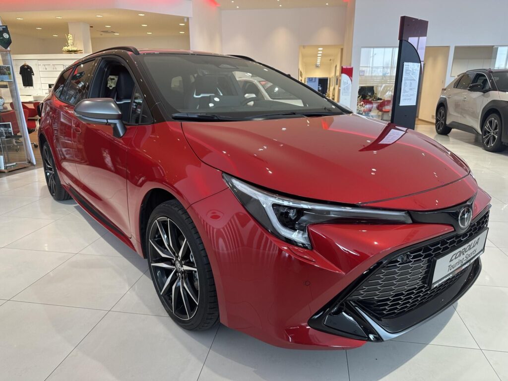 COROLLA Touring Sports 1.8 Hybrid GR-Sport Dynamic e-CVT