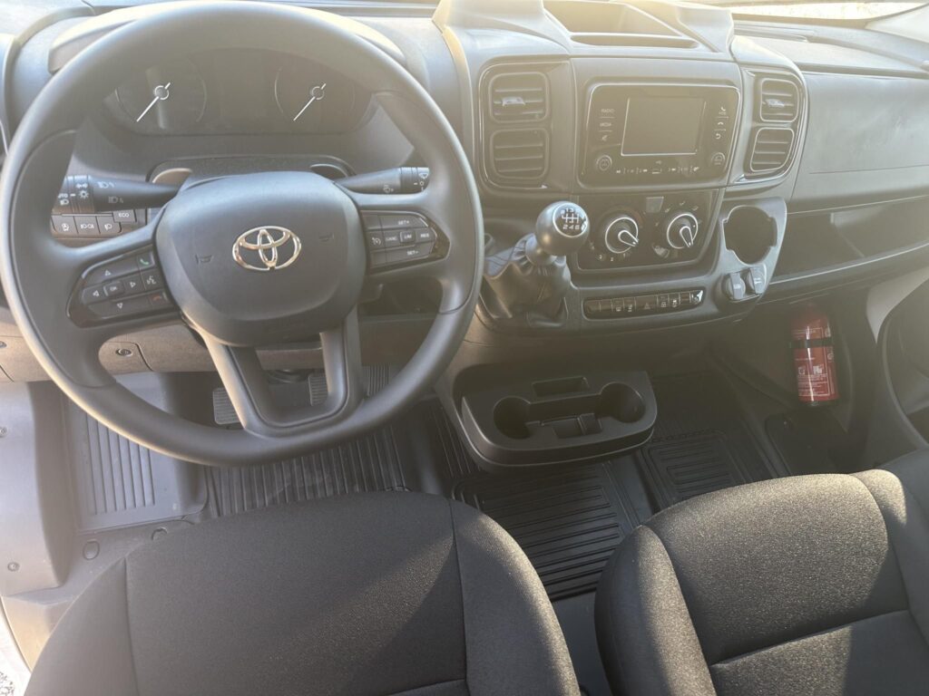 PROACE Max 2.2 D-4D L3 3.5 t Active Multimedia