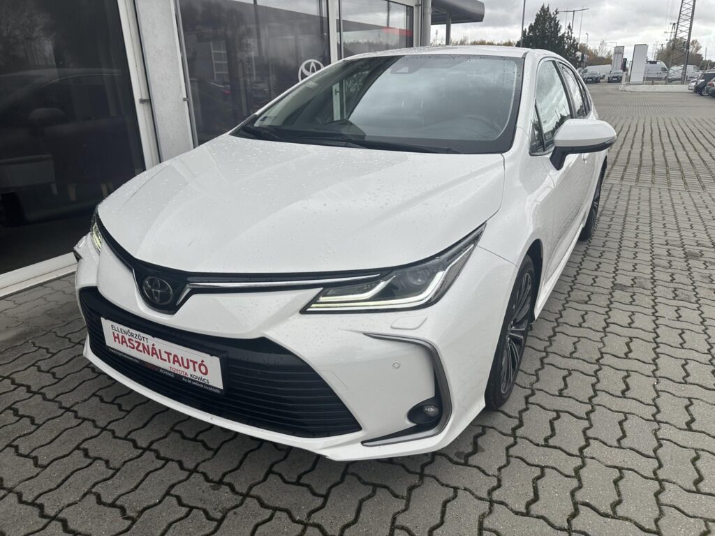 COROLLA Sedan 1.6 Comfort Style Tech