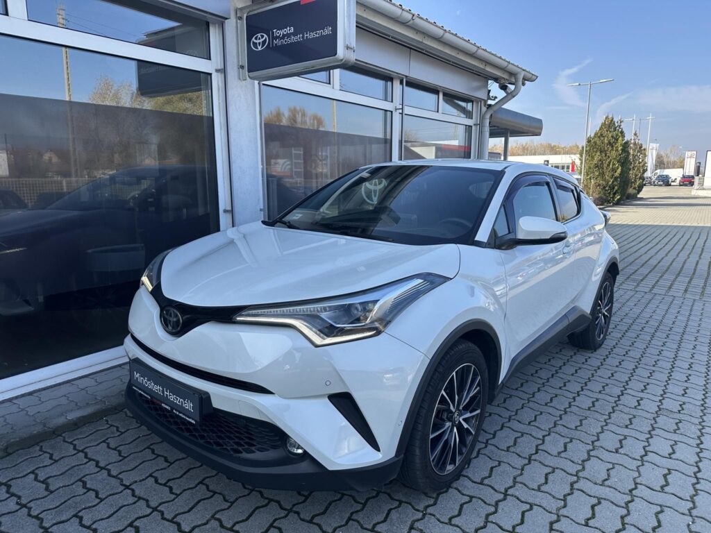 C-HR 1.2T Executive LED magyarországi vezetett szervízkönyv
