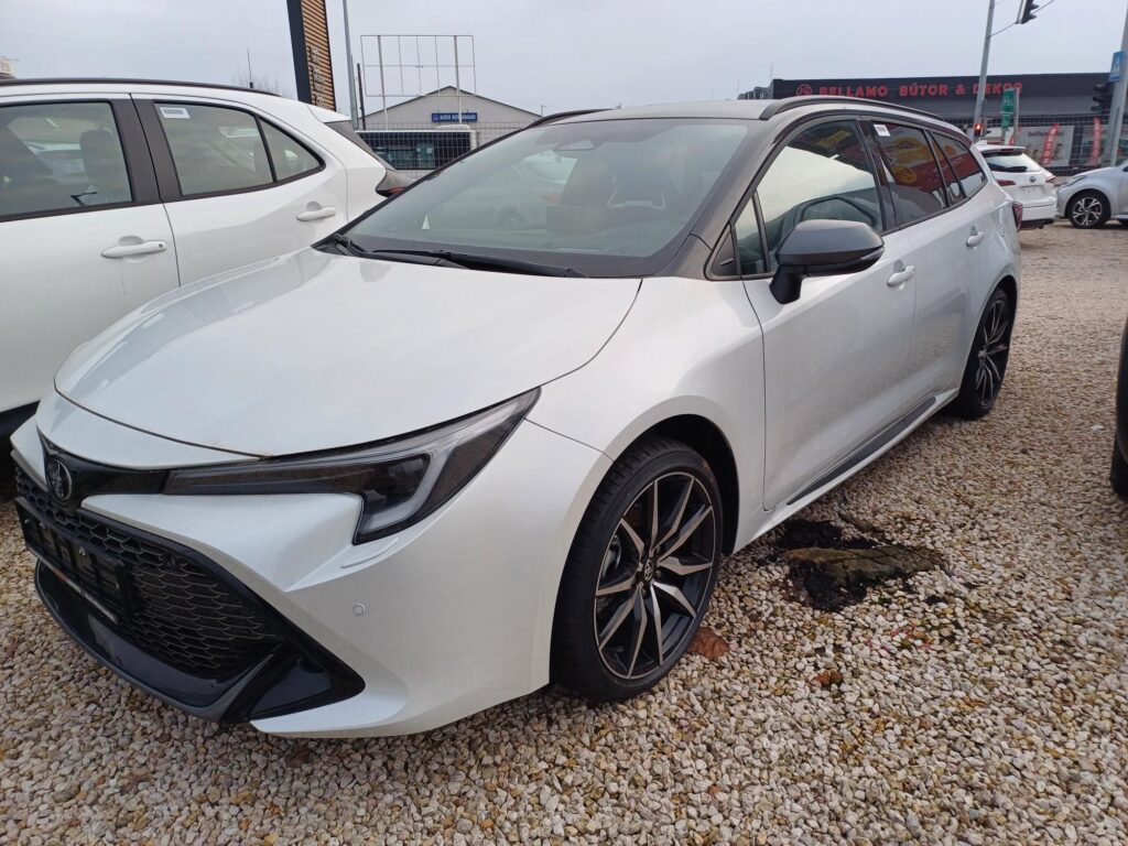 COROLLA Touring Sports 2.0 Hybrid GR Sport e-CVT GR Sport JBL készletről!