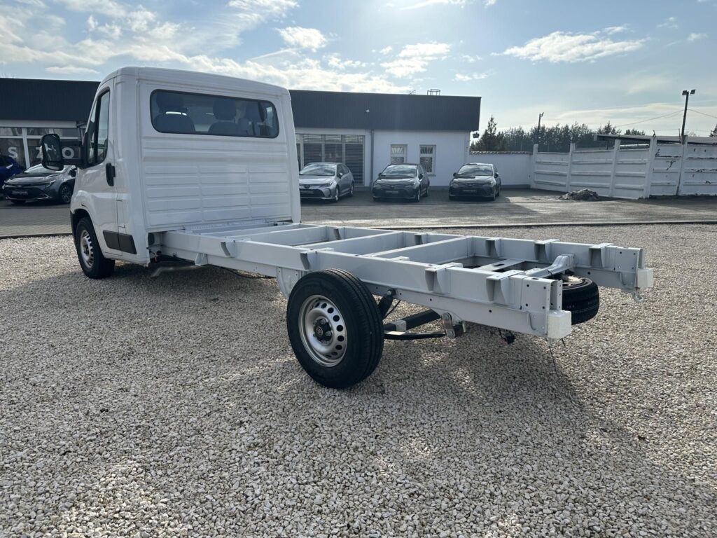 PROACE Max 2.2 D-4D L4 3.5 t Active Multimedia AT8