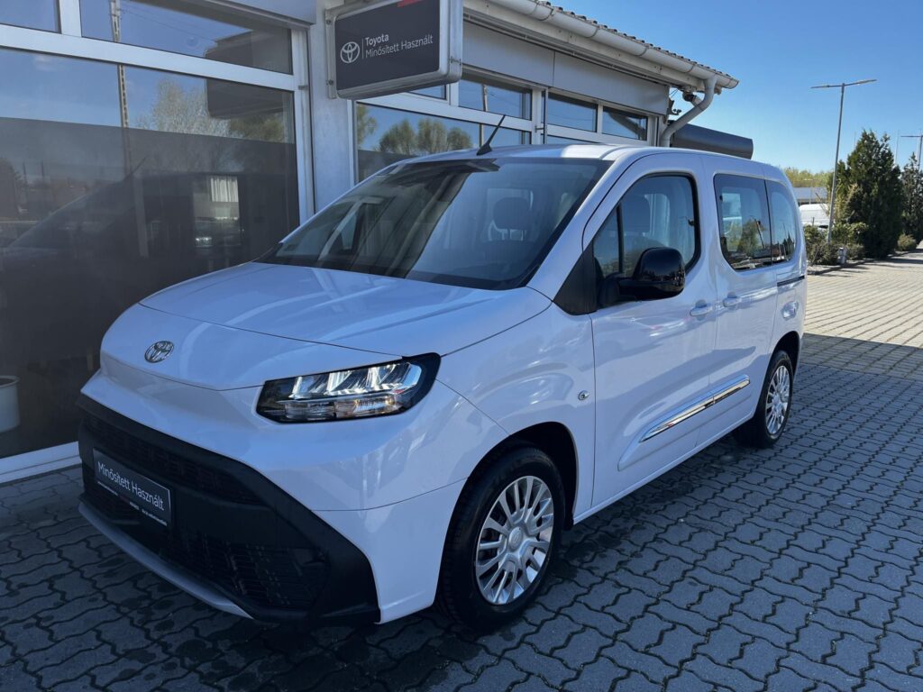 PROACE City Verso 1.5D Business L1H1 Minősített használtautó garanciával és 4 db téli gumival!