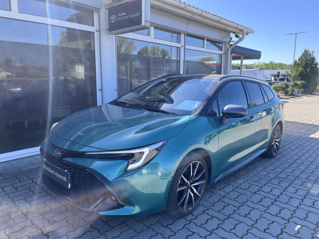COROLLA Touring Sports 2.0 Hybrid GR Sport e-CVT Minősített használtautó garanciával és 4 db téli gumival!