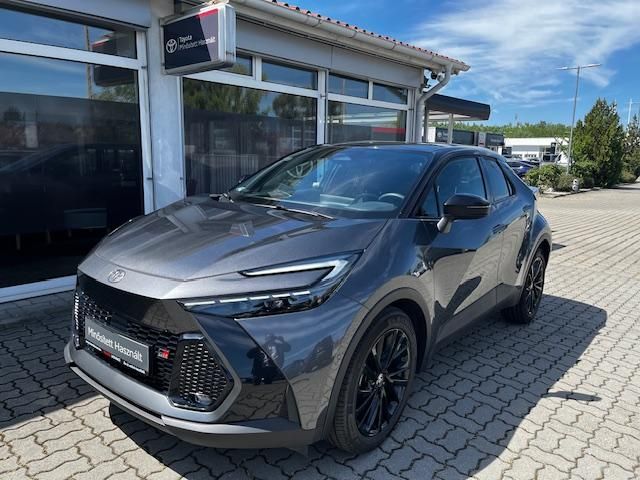 C-HR 2.0 Hybrid GR Sport e-CVT Minősített használtautó garanciával és 4 db téli gumival!