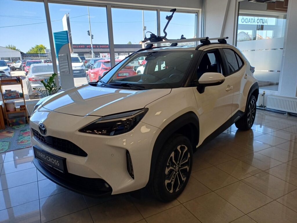 YARIS CROSS 1.5 Hybrid Style e-CVT 130LE