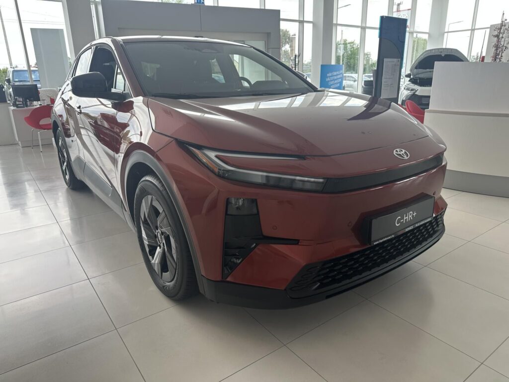 C-HR C-HR+ 77 kWh Style