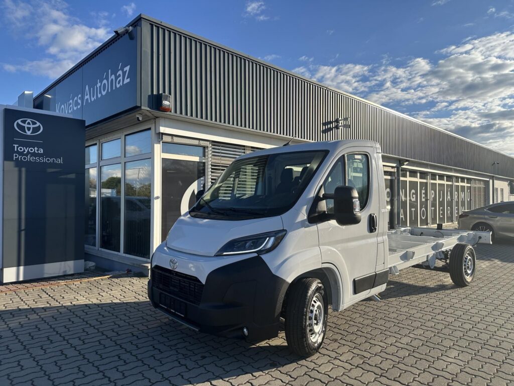 PROACE Max 2.2 D-4D L4 3.5 t Active Azonnal elvihető készletről. az ár tartalmazza az áfát